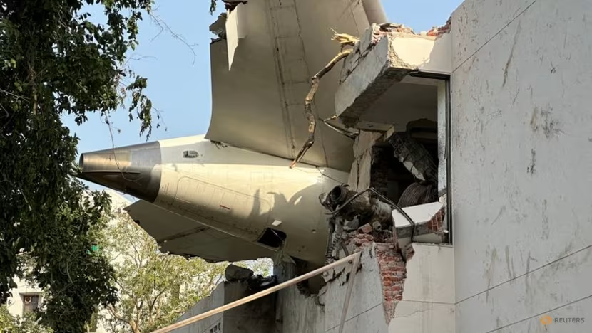 US sees no immediate reason to ground Boeing 787 after Air India crash